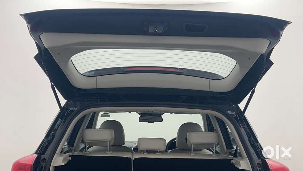 Mahindra Xuv300 W8 Option, 2022, Petrol