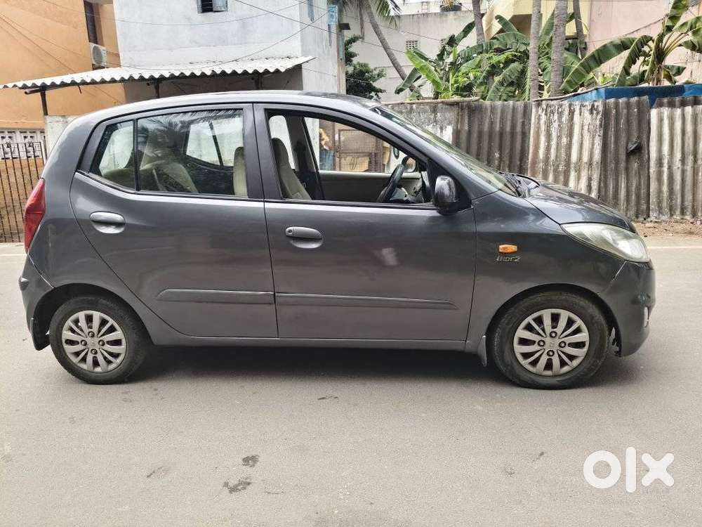 Hyundai I10 Sportz, 2014, Petrol