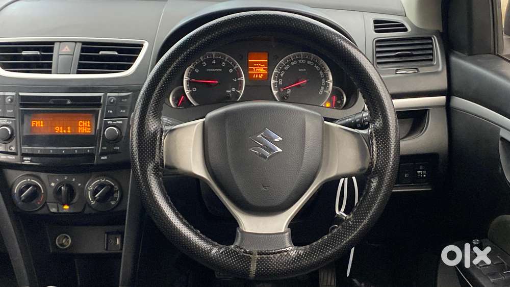 Maruti Suzuki Swift Vxi, 2015, Petrol