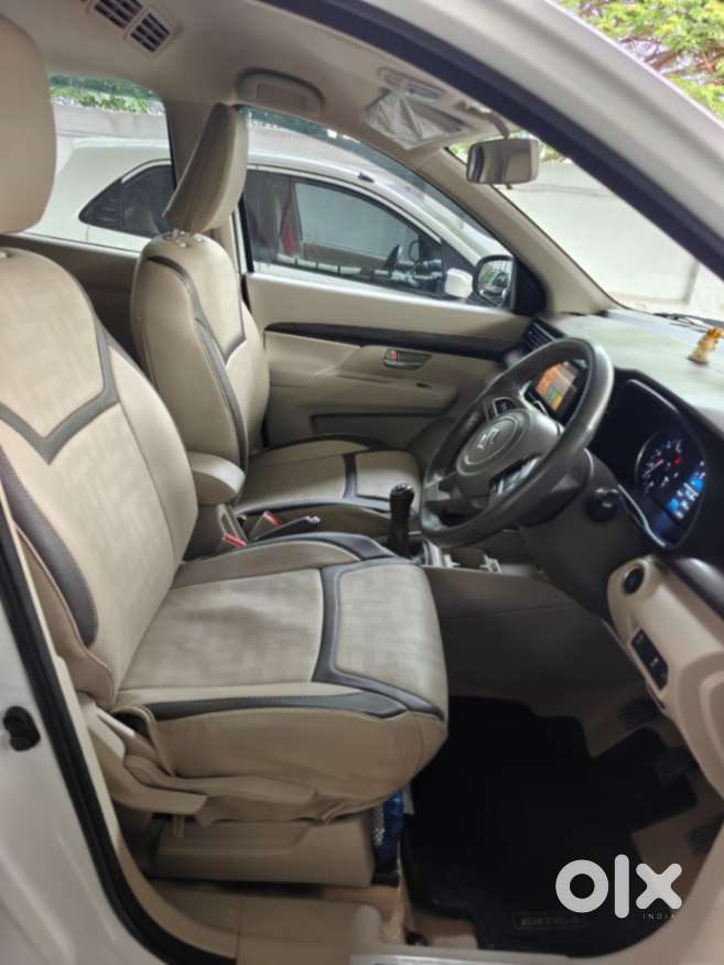Maruti Suzuki Ertiga 1.5 Zxi Plus Shvs, 2022, Petrol