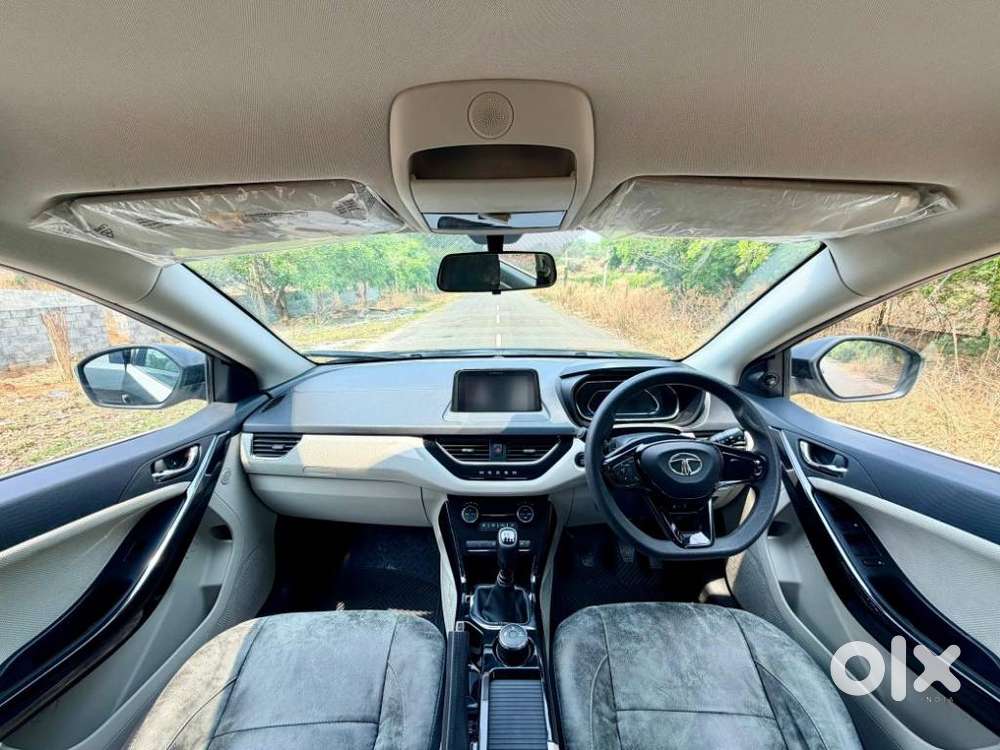 Tata Nexon 1.2 Revotron Xz Plus (s), 2023, Petrol
