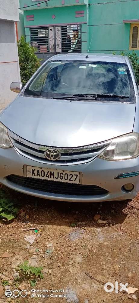 Toyota Etios 2011 Petrol 270000 Km Driven