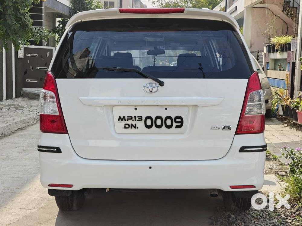 Toyota Innova 2.5 G (diesel) 8 Seater, 2013, Diesel