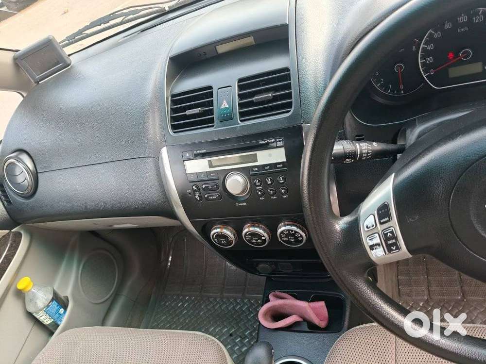 Maruti Suzuki Sx4 Zxi (opt), 2013, Petrol
