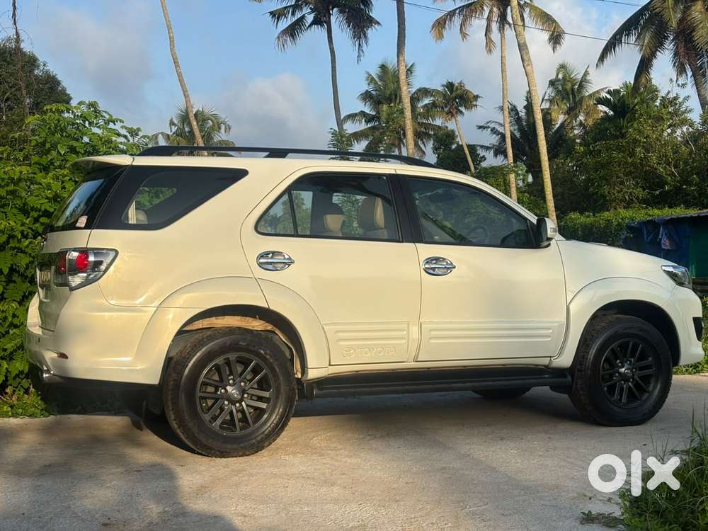 Toyota Fortuner 3.0 4x2 Mt, 2015, Diesel