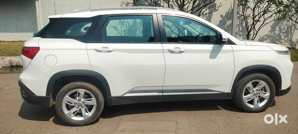 Mg Petrol Car 2020, Km Driven 117000