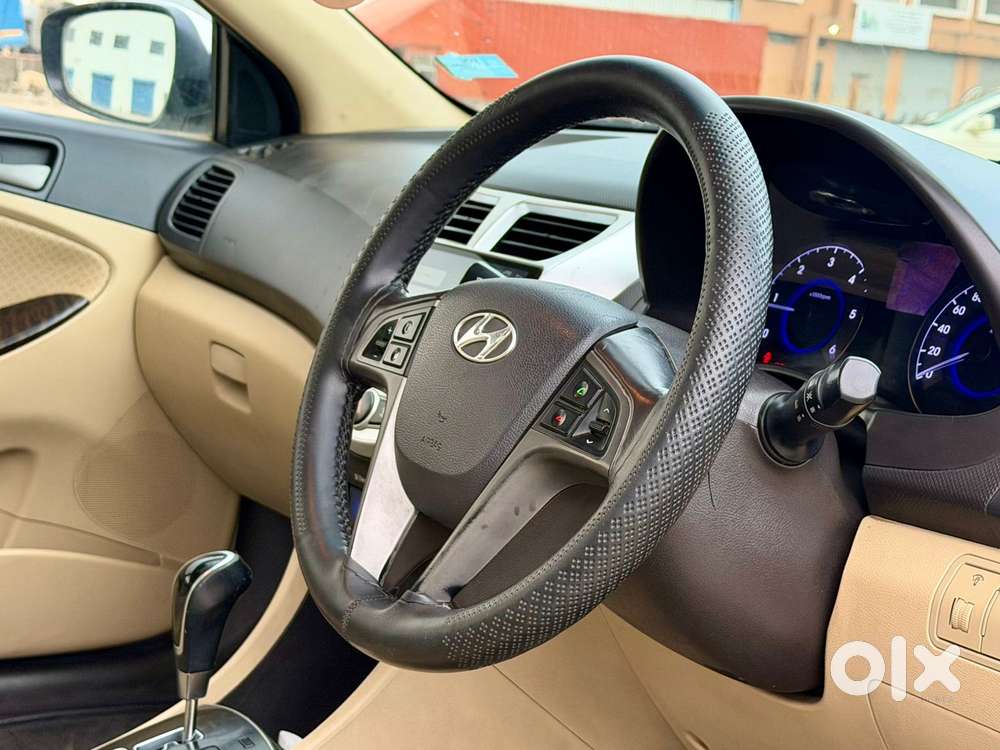 Hyundai Verna 1.6 Crdi At Sx, 2016, Diesel