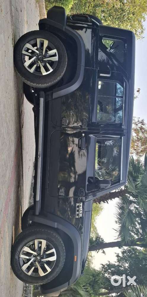 Mahindra Thar Roxx Ax7l Rwd Diesel, 2025, Diesel