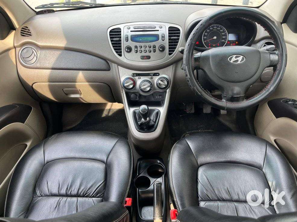 Hyundai I10 Sportz, 2013, Petrol