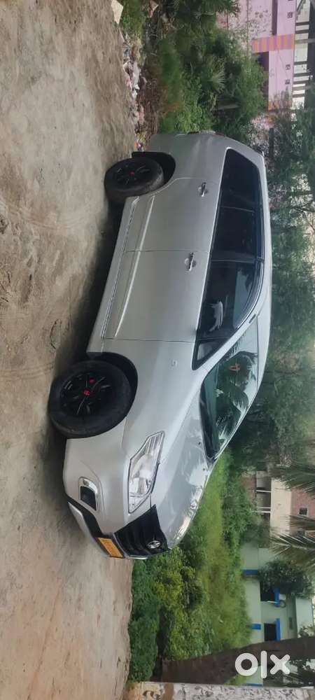 Toyota Innova 2013 Diesel 295000 Km Driven