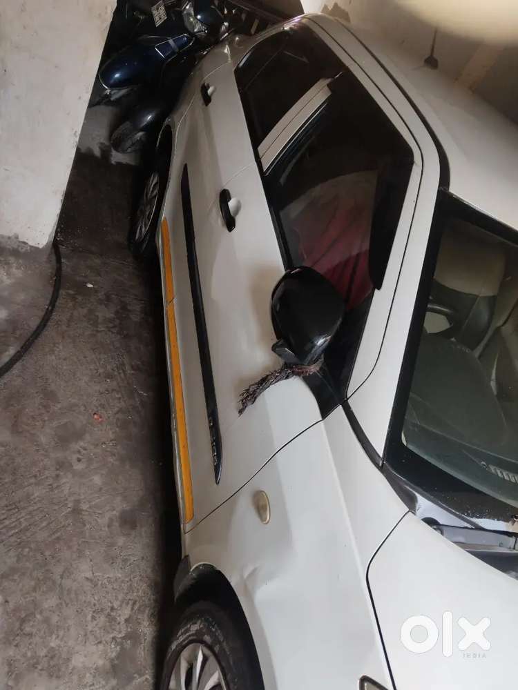 Maruti Suzuki Swift Dzire Tour 2010 Petrol 250000 Km Driven