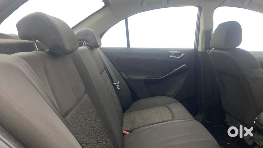 Tata Zest  1.2 Revotron Xt, 2015, Petrol