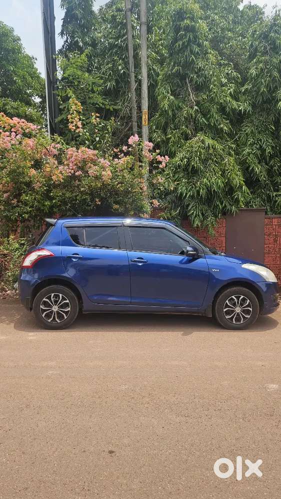 Maruti Suzuki Swift 2012 Petrol 98000 Km Driven