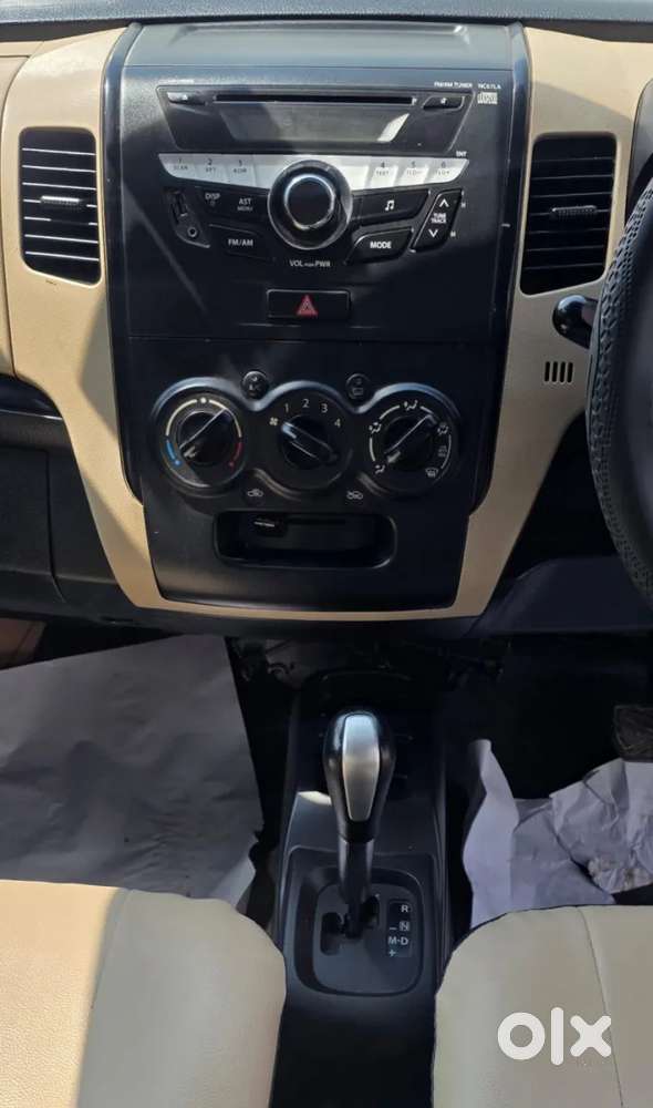 Maruti Suzuki Wagon R 1.0 Vxi Amt, 2017, Petrol