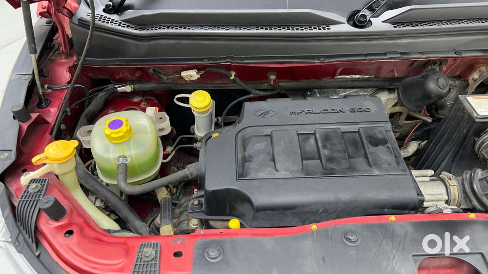 Mahindra Kuv 100 Mfalcon G80 K4 Plus, 2017, Petrol