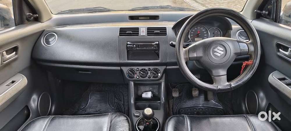 Maruti Suzuki Swift Dzire 1.2 Vxi Bsiv, 2009, Petrol