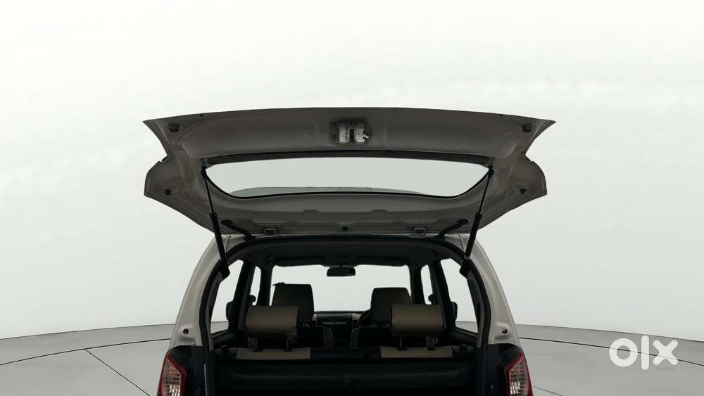 Maruti Suzuki Wagon R Vxi Amt, 2017, Petrol