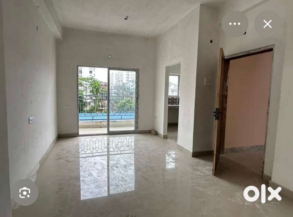 2bhk flate with 2 buthroom, roadside in uzanbajar