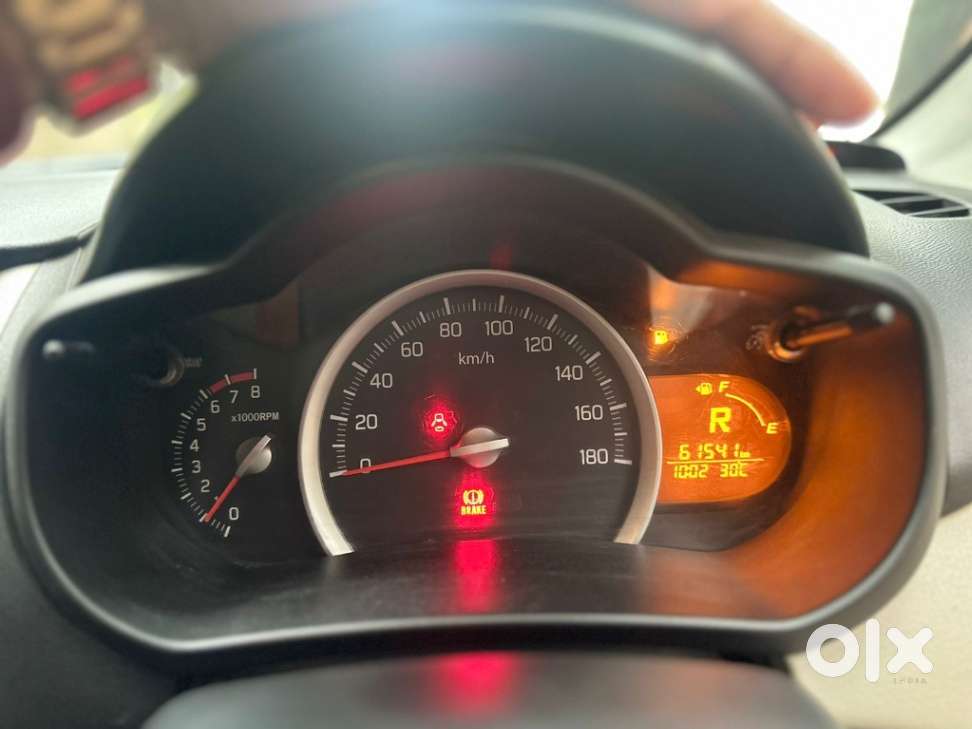 Maruti Suzuki Celerio 1.0 Vxi Amt, 2015, Petrol