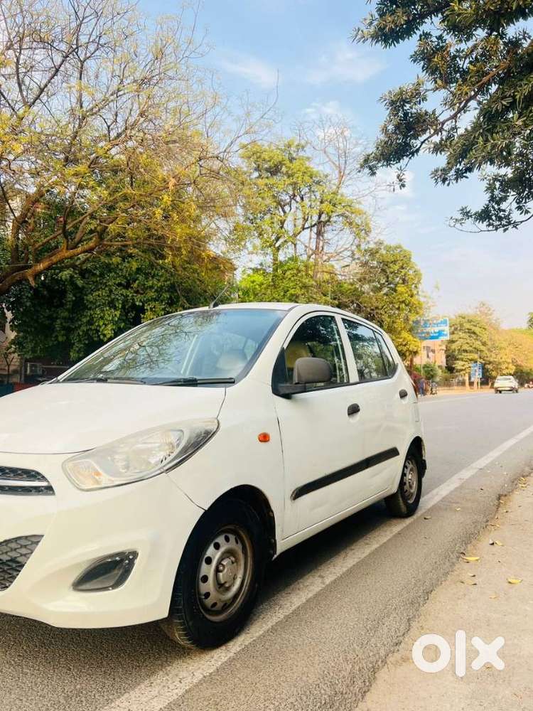Hyundai I10 Era, 2012, Cng & Hybrids