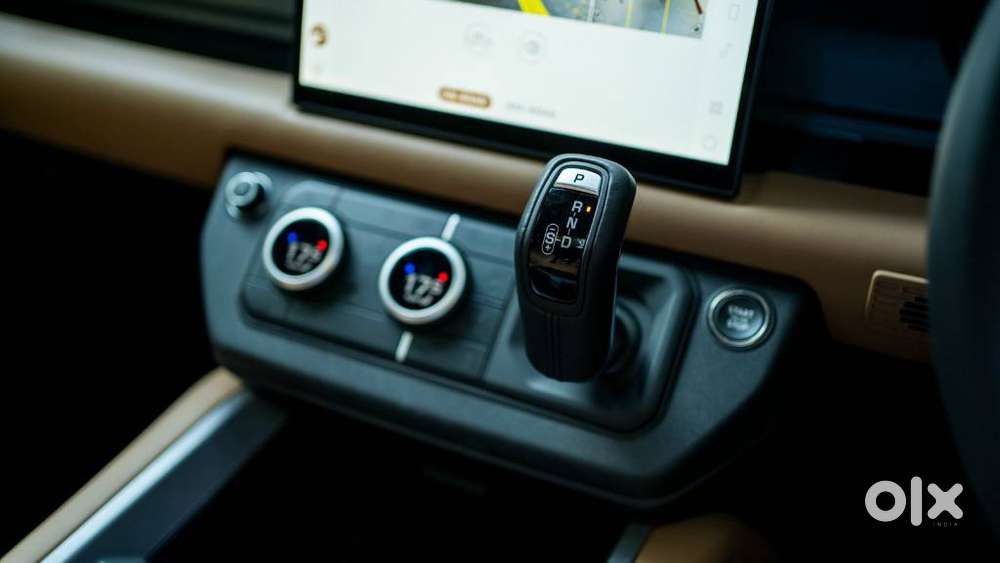 Land Rover Defender 5.0 110 V8, 2026, Petrol