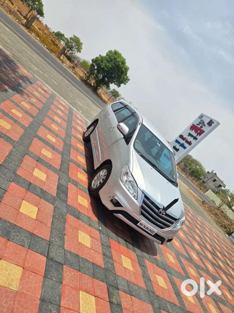 Toyota Innova 2.5 V Top Model