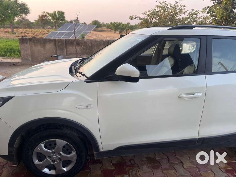 Mahindra Xuv300 2020 Diesel Well Maintained