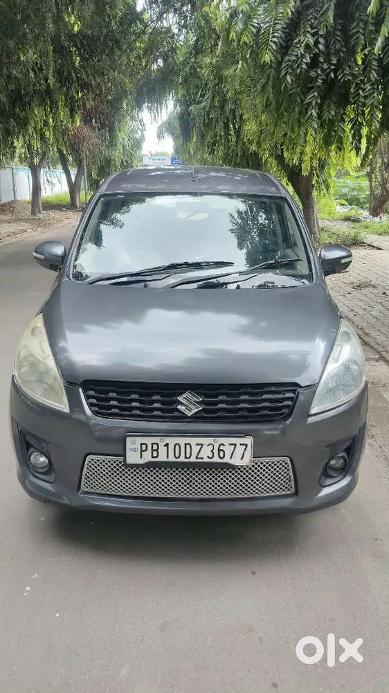 Maruti Suzuki Ertiga Zdi 2013