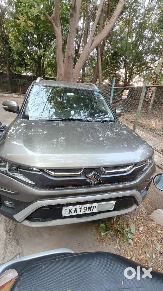 2023/dec Brezza Zxi Petrol  1st Owner Excellent Condition