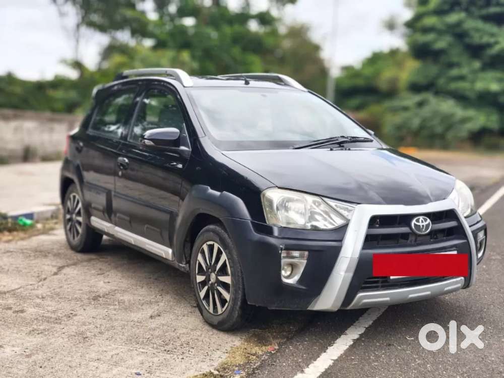 Toyota Etios Cross 1.5l V, 2015, Petrol