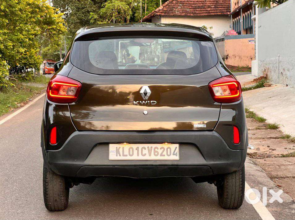 Renault Kwid 1.0 Rxt (o) Easy-r, 2022, Petrol