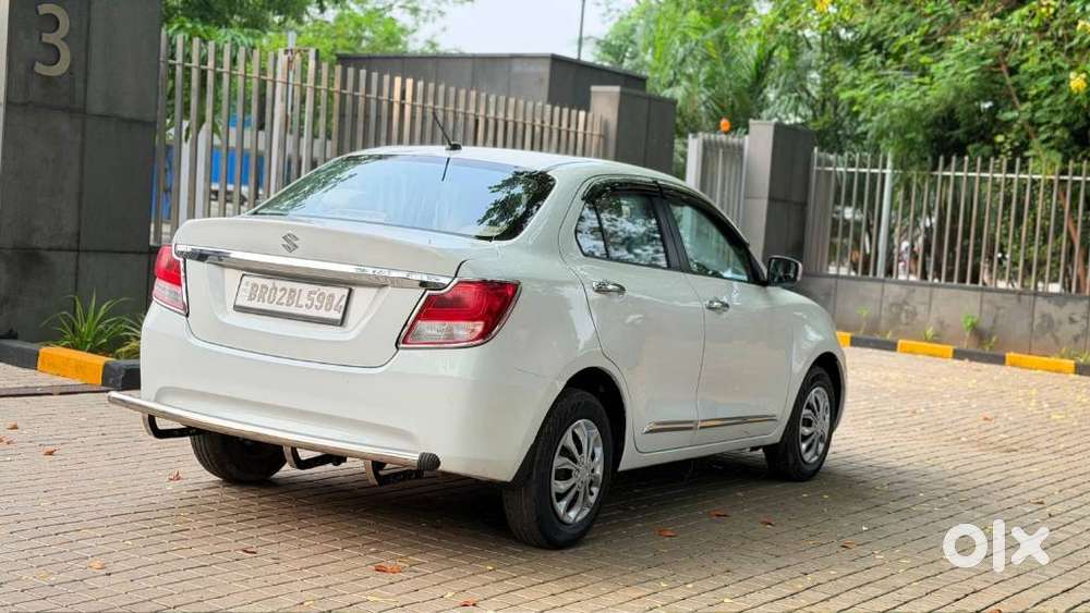 Maruti Suzuki Dzire 1.2 Vxi, 2023, Petrol