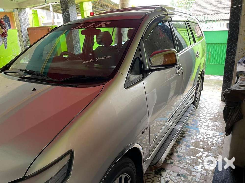 Toyota Innova 2011 Diesel 327000 Km Driven