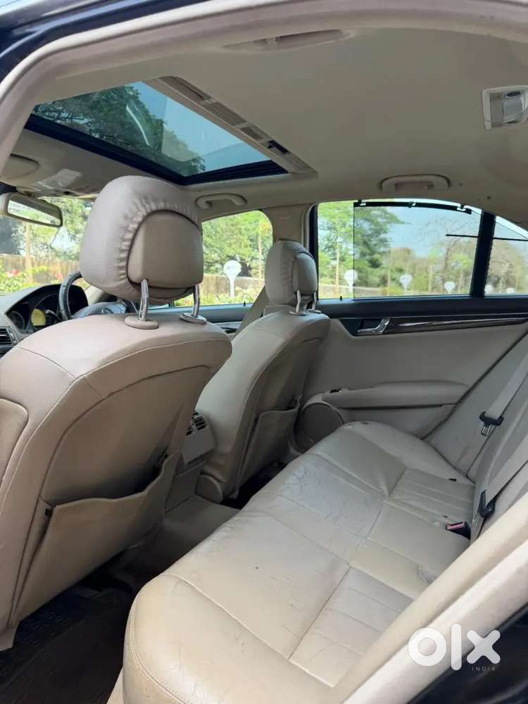 Mercedes-benz C-class 2011