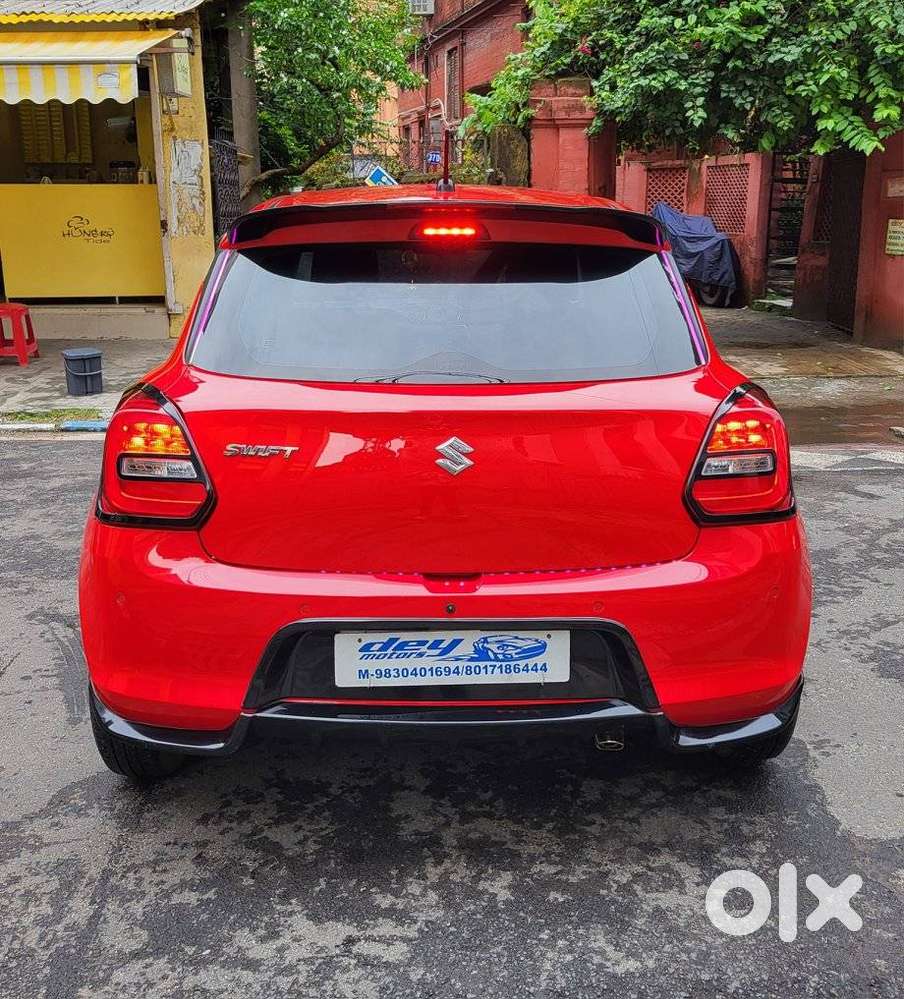Maruti Suzuki Swift Vxi + Manual, 2023, Petrol