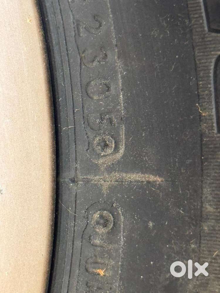 Maruti Suzuki Baleno Lxi Only 6500kms Driven