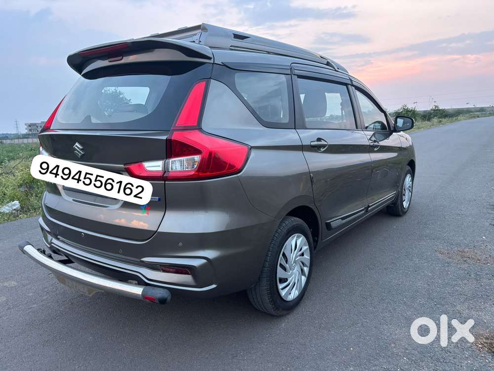 Maruti Suzuki Ertiga Vxi Abs Bs Iv, 2022, Petrol