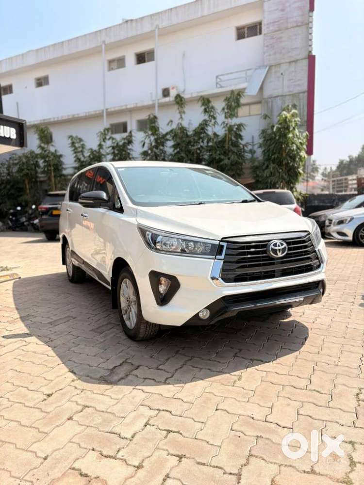 Toyota Innova Crysta 2.4 Gx Mt, 2018, Diesel