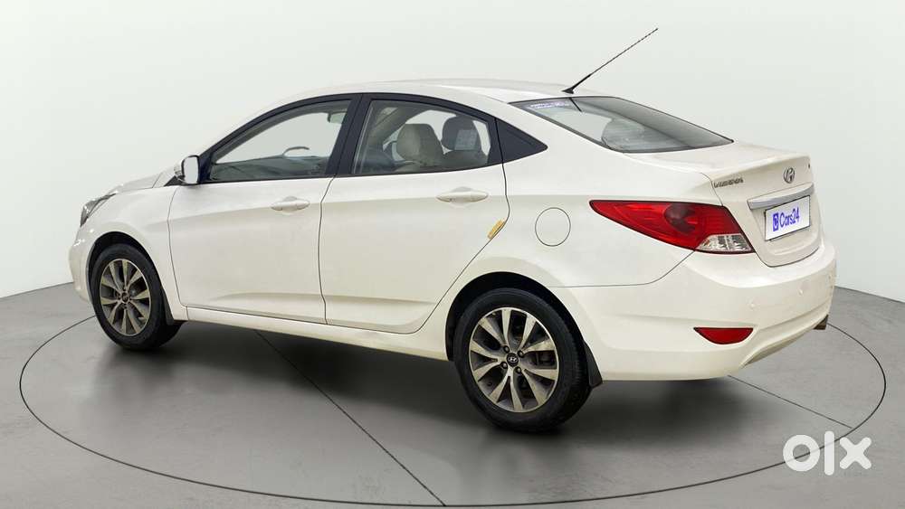 Hyundai Verna Fluidic 1.6 Vtvt Sx, 2013, Petrol