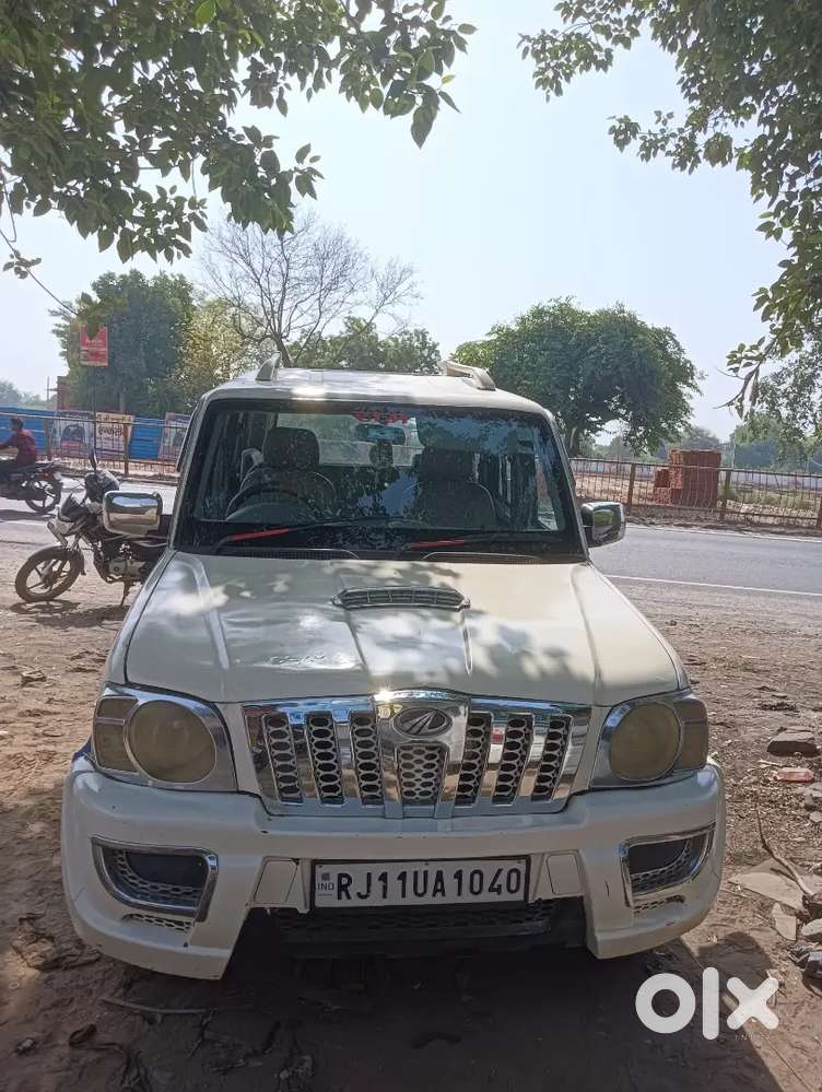 Mahindra Scorpio Mt 2011