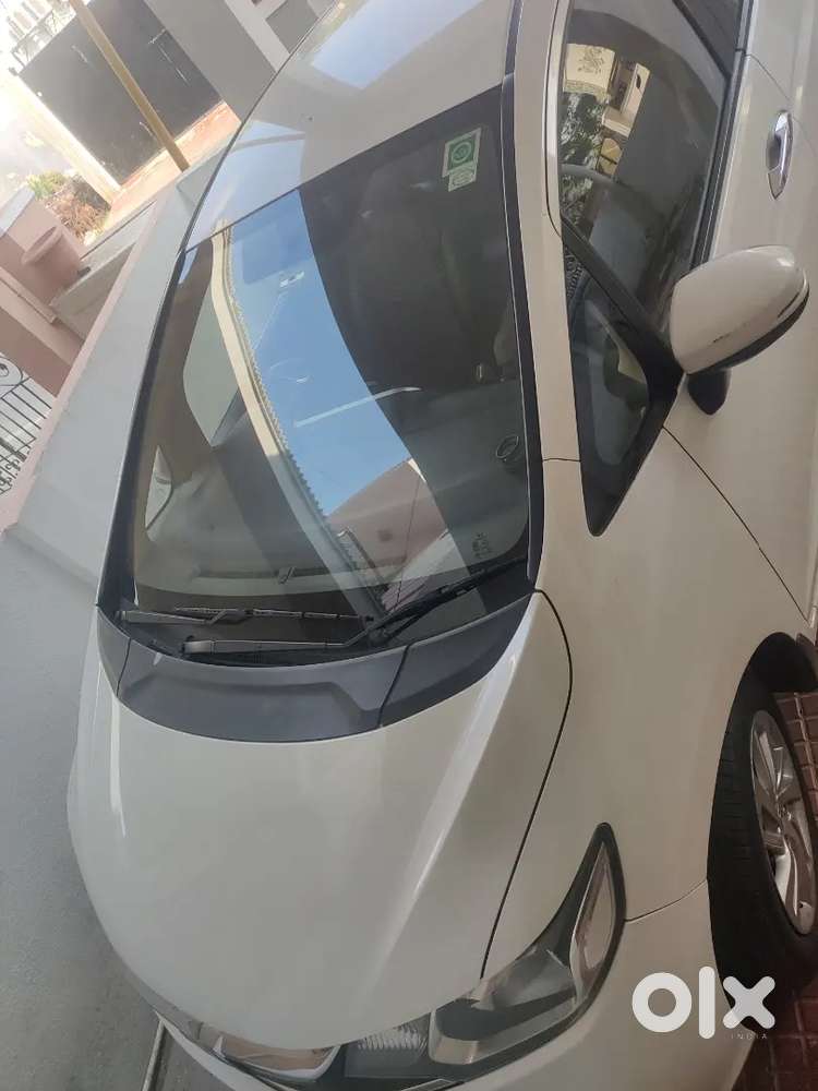Honda Jazz 2022 Petrol Well Maintained