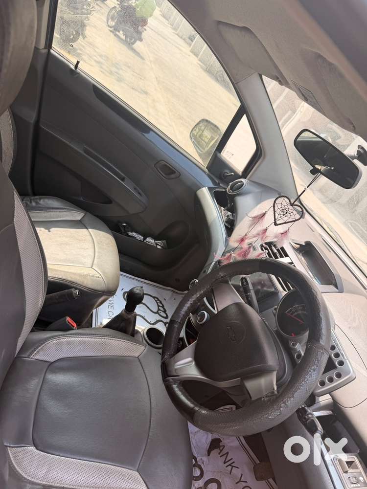 Chevrolet Beat Ls Petrol Manual 2011
