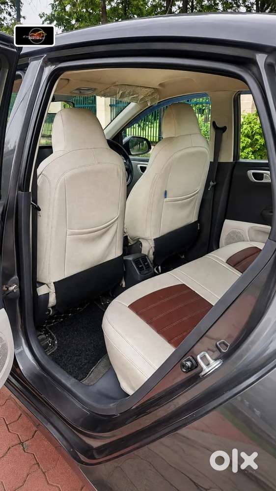 Hyundai Aura 1.2 Sx Cng, 2023, Cng & Hybrids