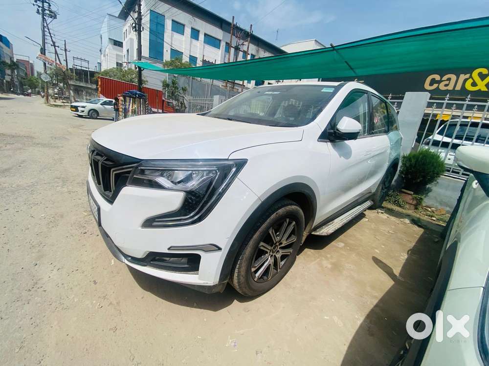 Mahindra Xuv700 2.0 Ax 7 Petrol At Luxury Pack Str, 2024, Petrol