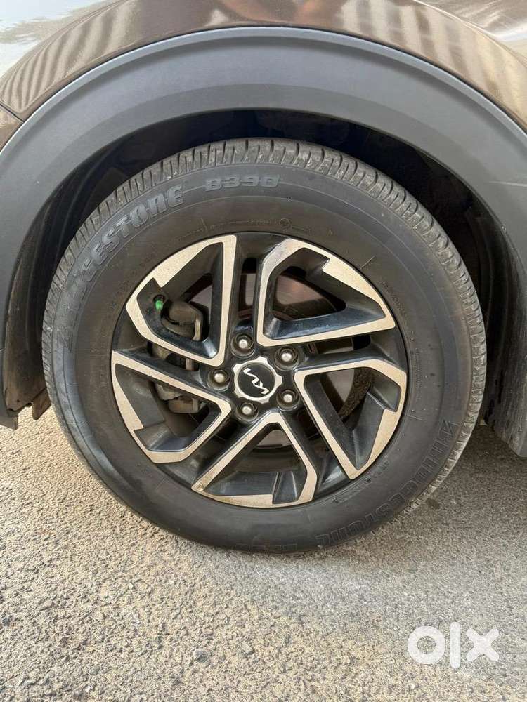 2022 Kia Carens Luxury Plus Diesel