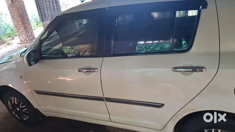Maruti Suzuki Swift 2010