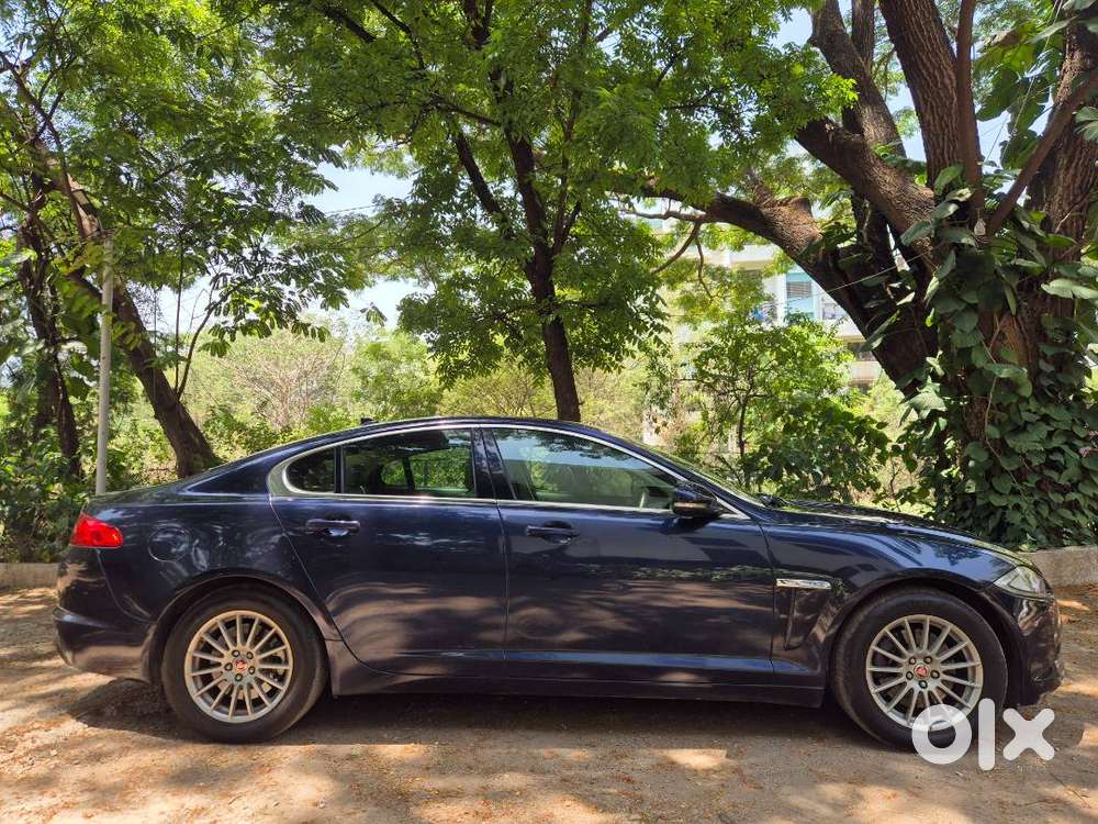 Jaguar Xf (2.2 Luxury)