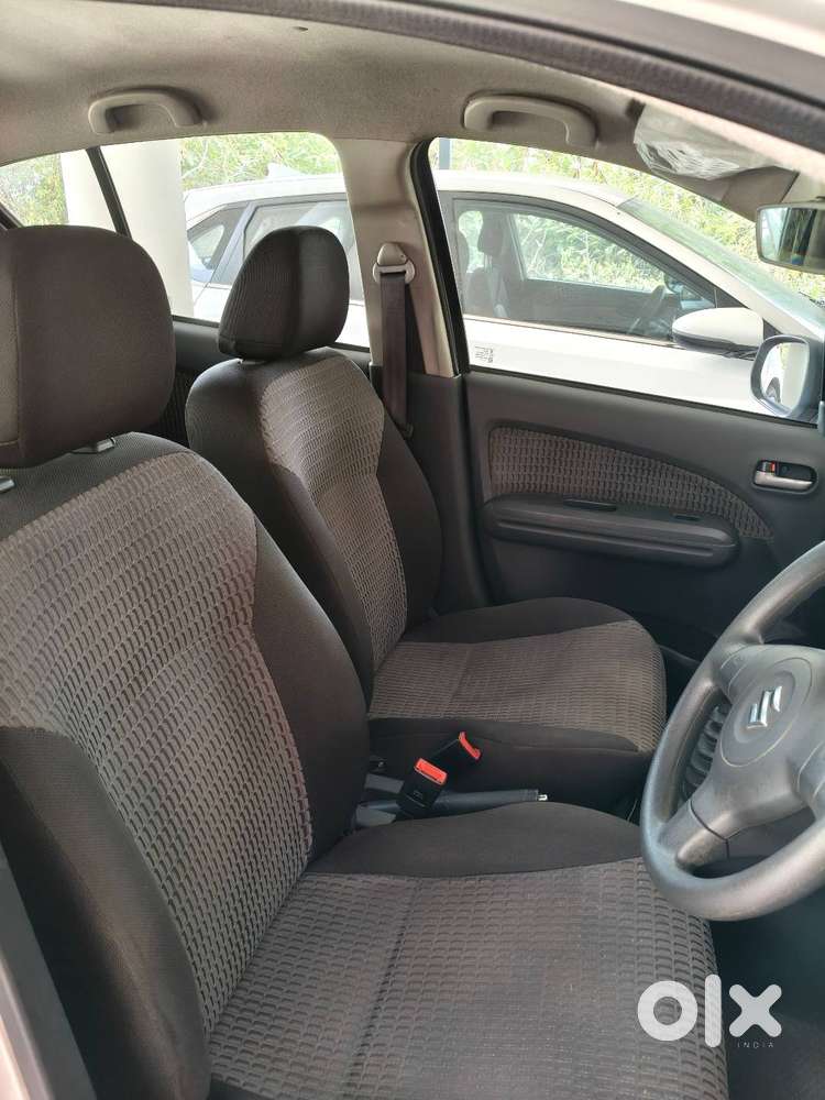 Maruti Suzuki Ritz 2013 Petrol Lady Owned Well Maintained