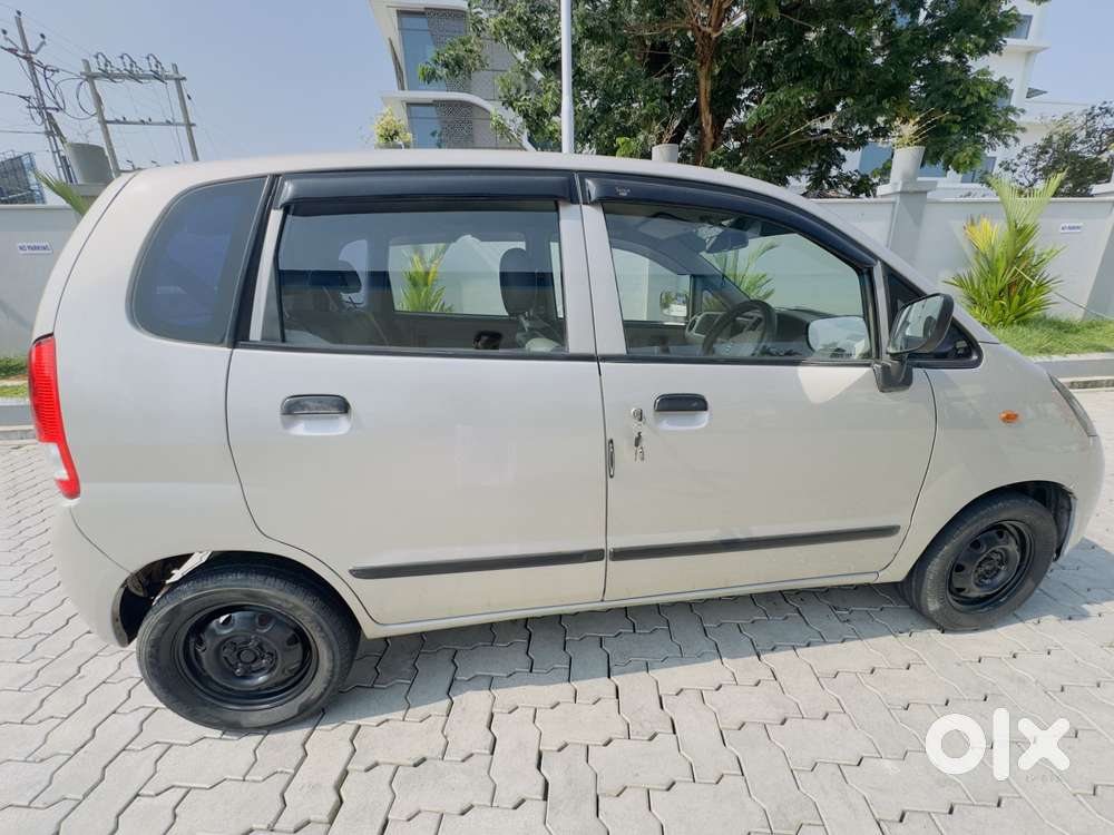 Maruti Suzuki Zen Estilo Lxi Bs Iv, 2008, Petrol