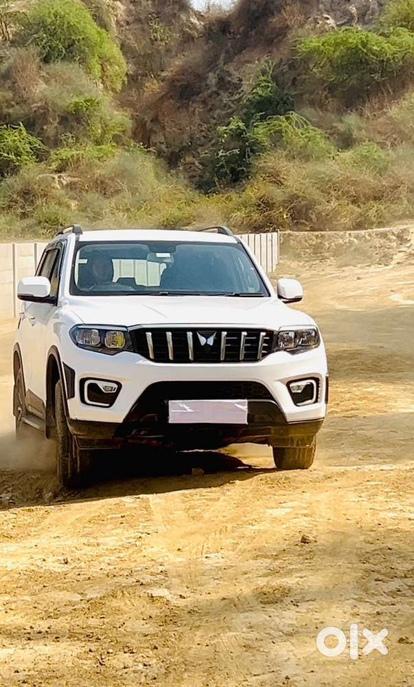 Mahindra Scorpio-n 2023 Diesel Manual